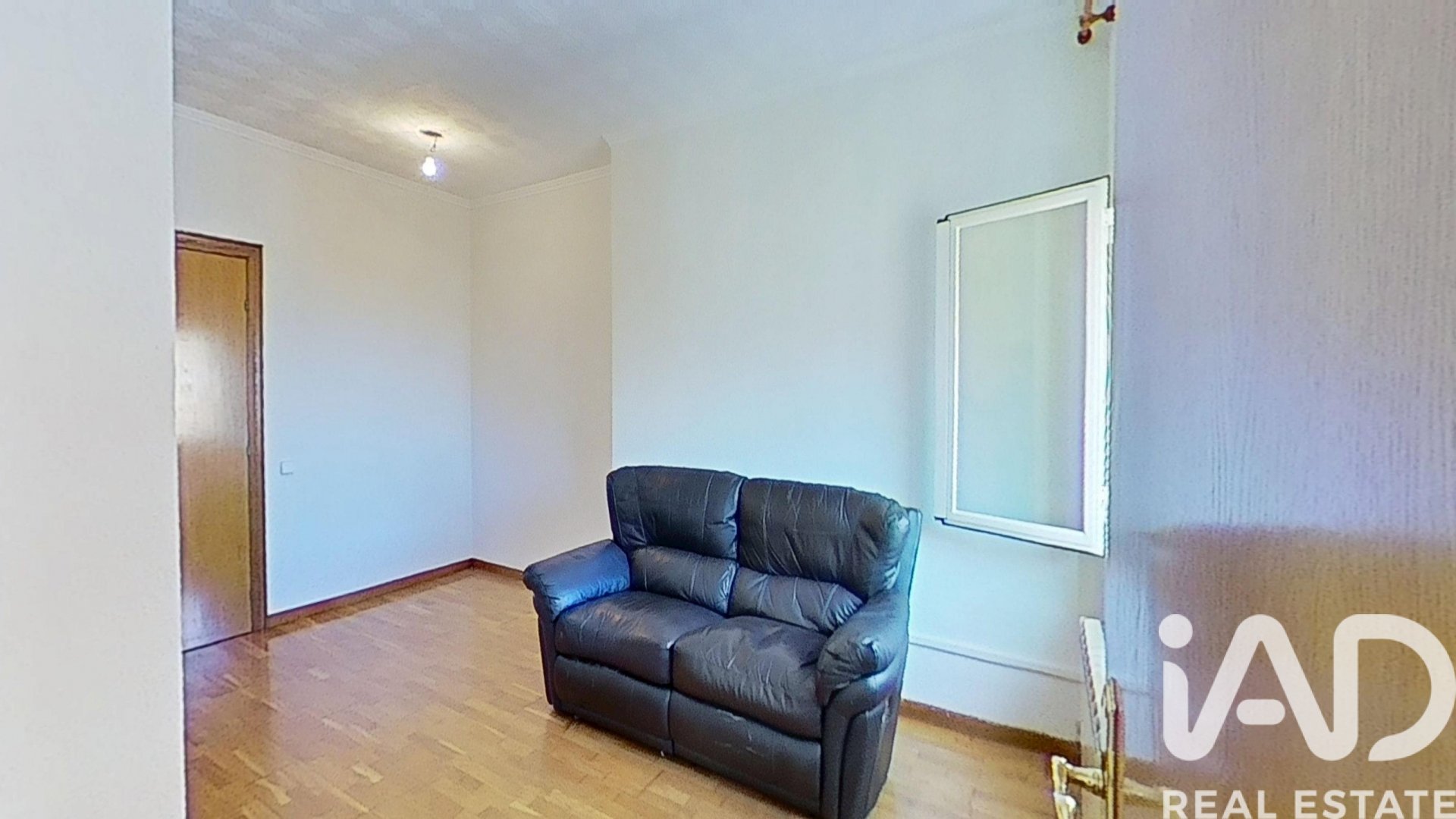 Apartamento en Barcelona, España 3 dormitorios, 85 m2 No. 172197