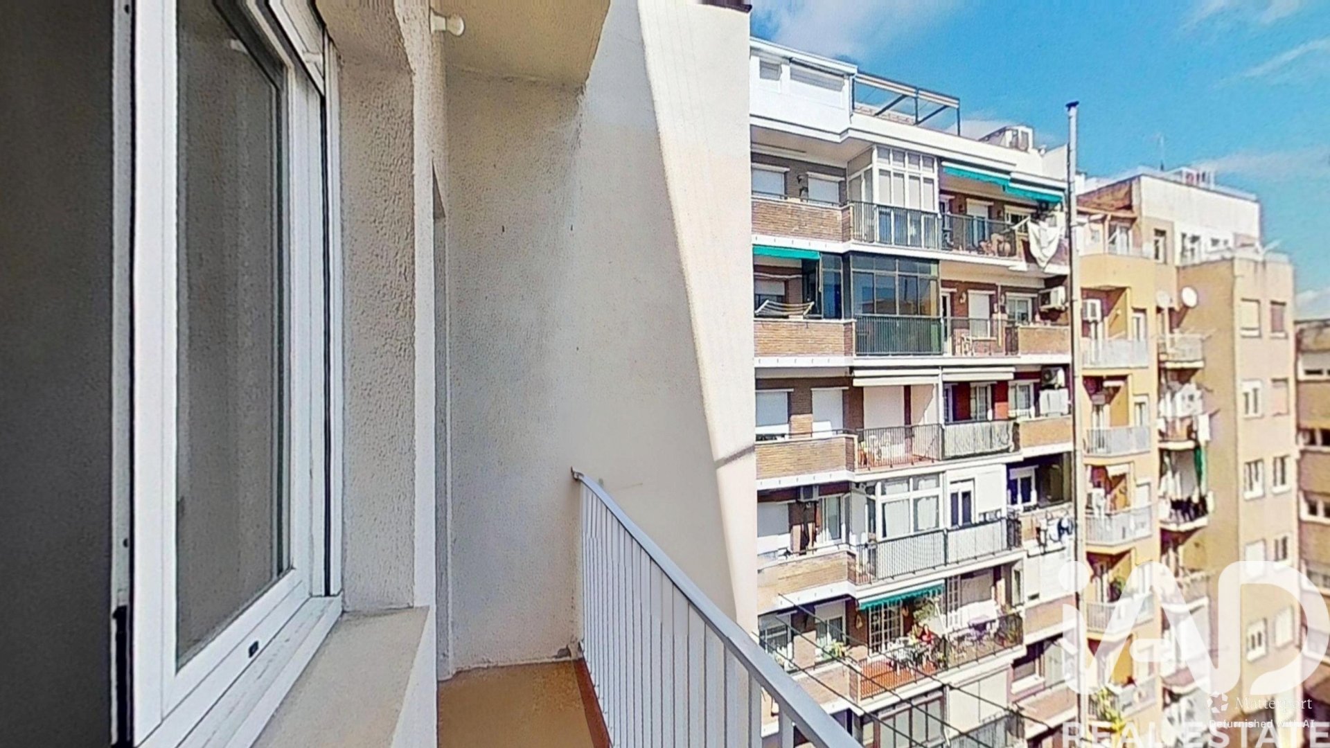 Apartamento en Barcelona, España 3 dormitorios, 85 m2 No. 172197