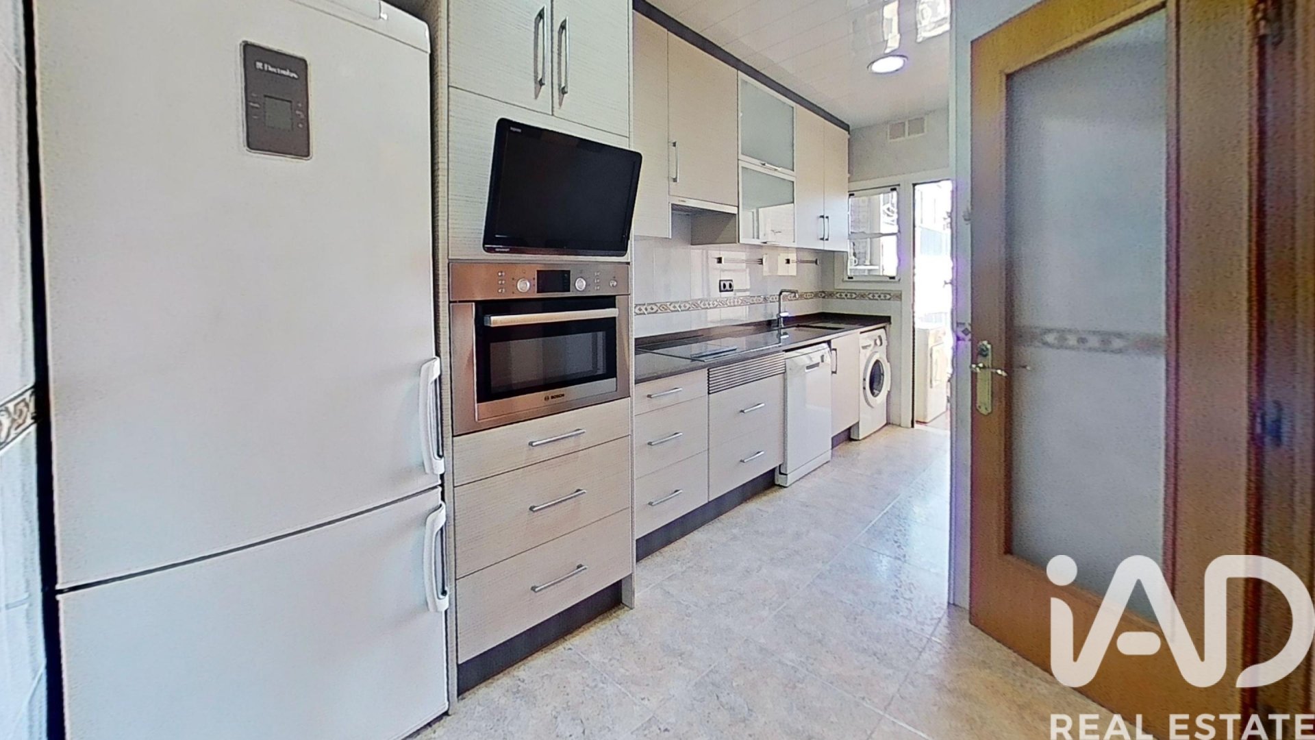 Apartamento en Barcelona, España 3 dormitorios, 85 m2 No. 172197