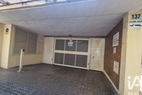 Parkings Vilanova i la Geltru, Barcelona, Spānijā 13 m2 Nr. 185206