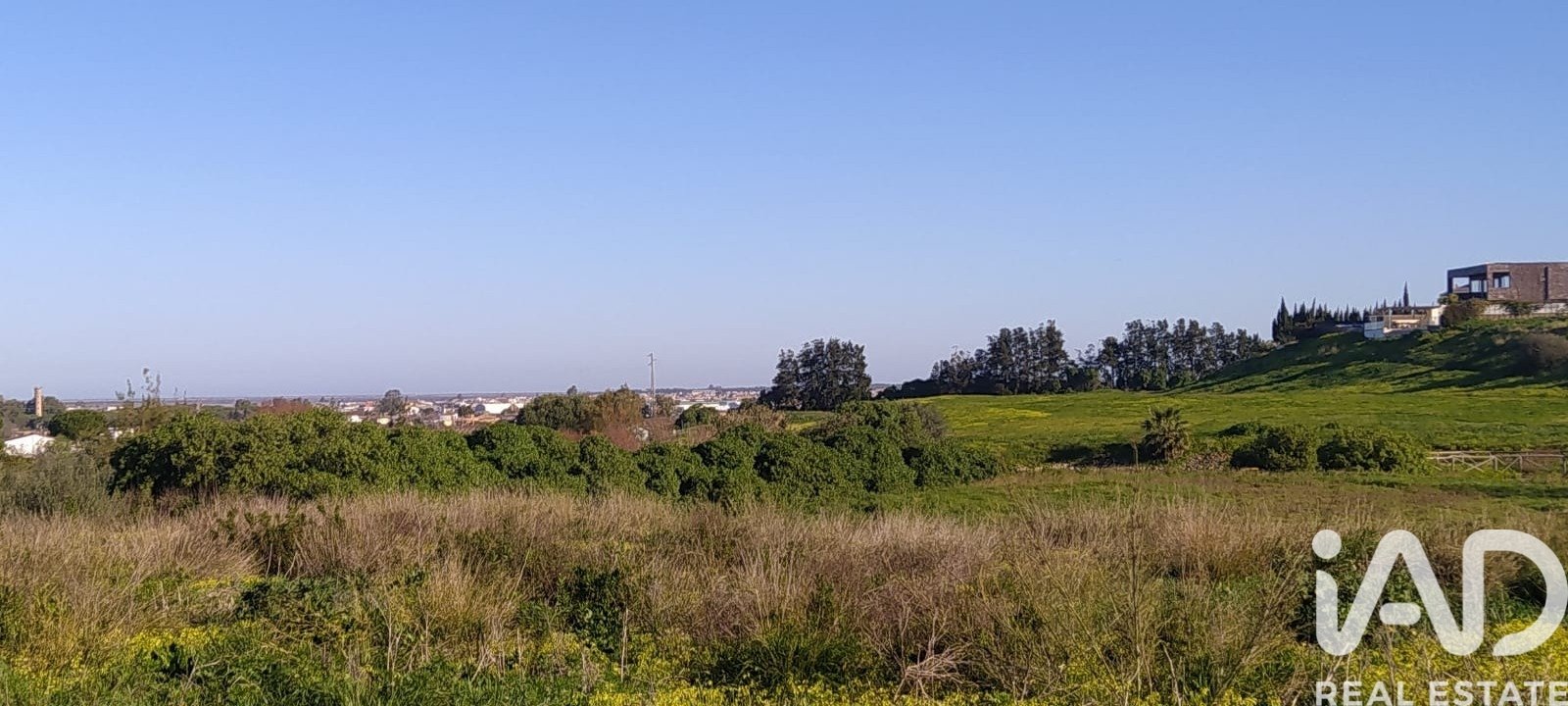 Land plot in Sanlucar de Barrameda, Cadiz, Spain 802 sq.m. No. 185211