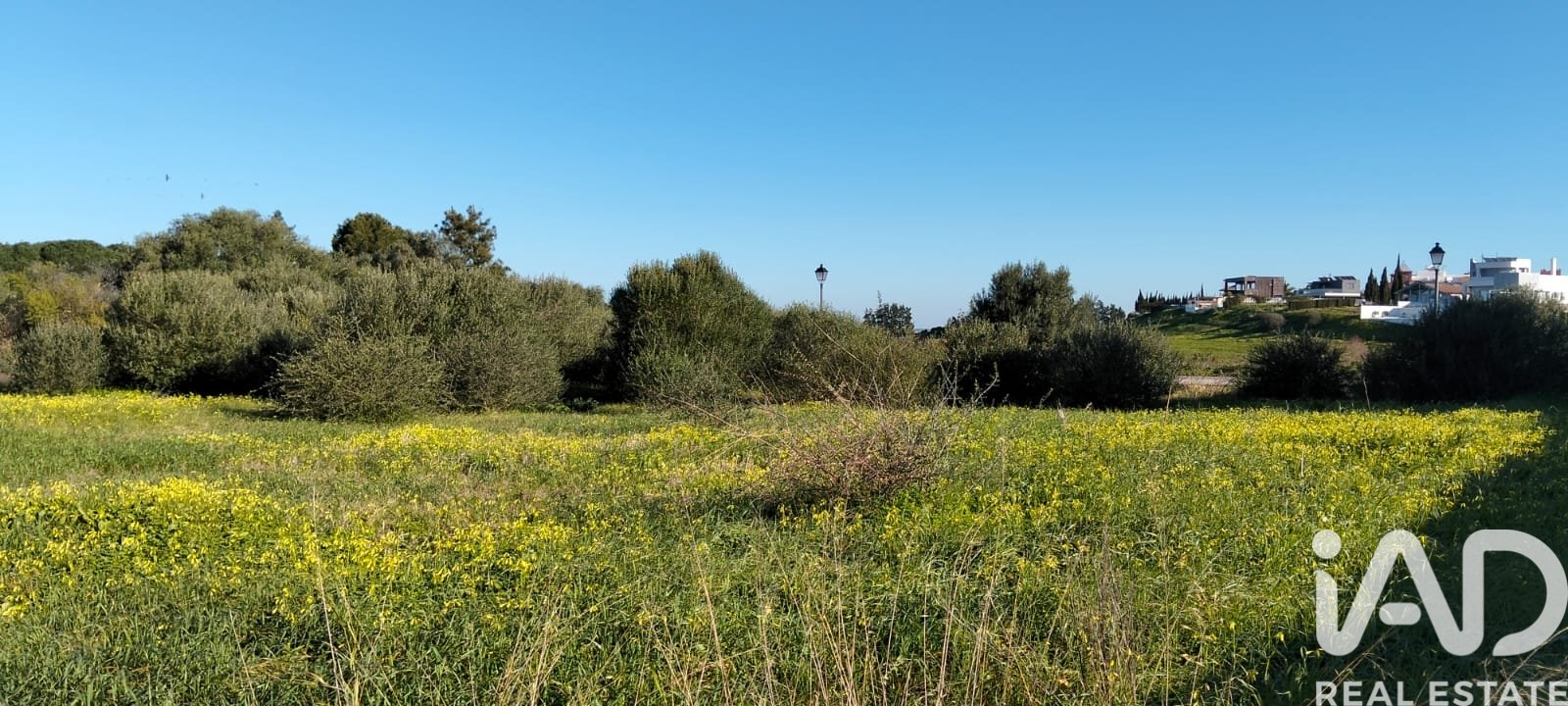 Land plot in Sanlucar de Barrameda, Cadiz, Spain 802 sq.m. No. 185211