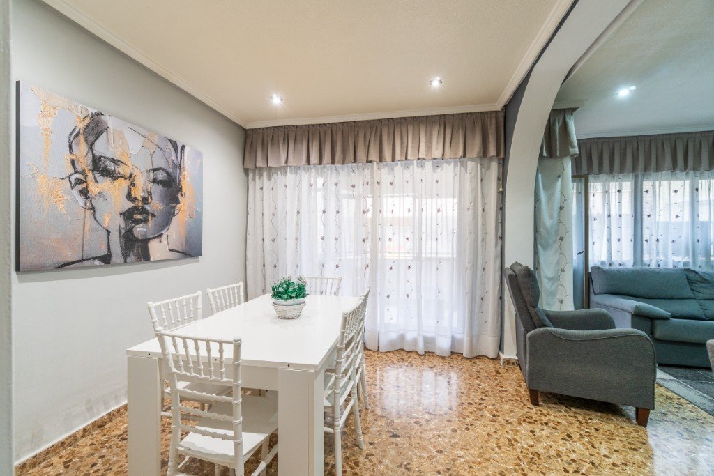 Huoneisto Torrevieja, Alicante, Espanja 3 makuuhuonetta, 135 m2 No. 145320