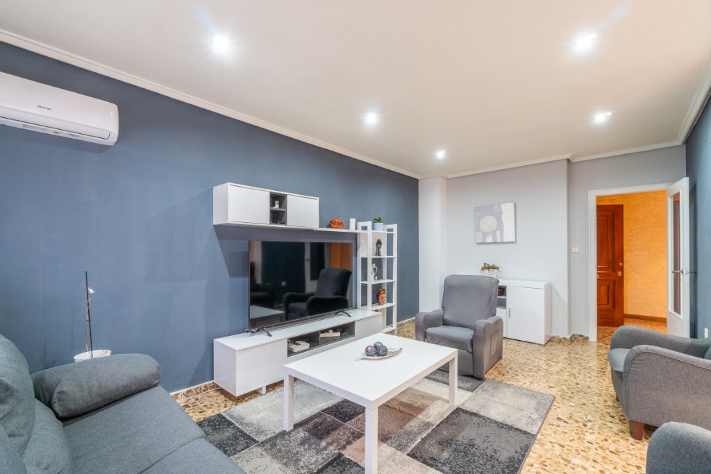 Huoneisto Torrevieja, Alicante, Espanja 3 makuuhuonetta, 135 m2 No. 145320