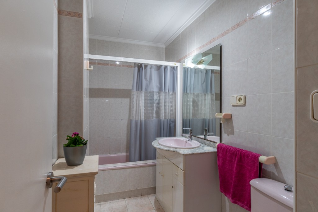 Huoneisto Torrevieja, Alicante, Espanja 3 makuuhuonetta, 135 m2 No. 145320
