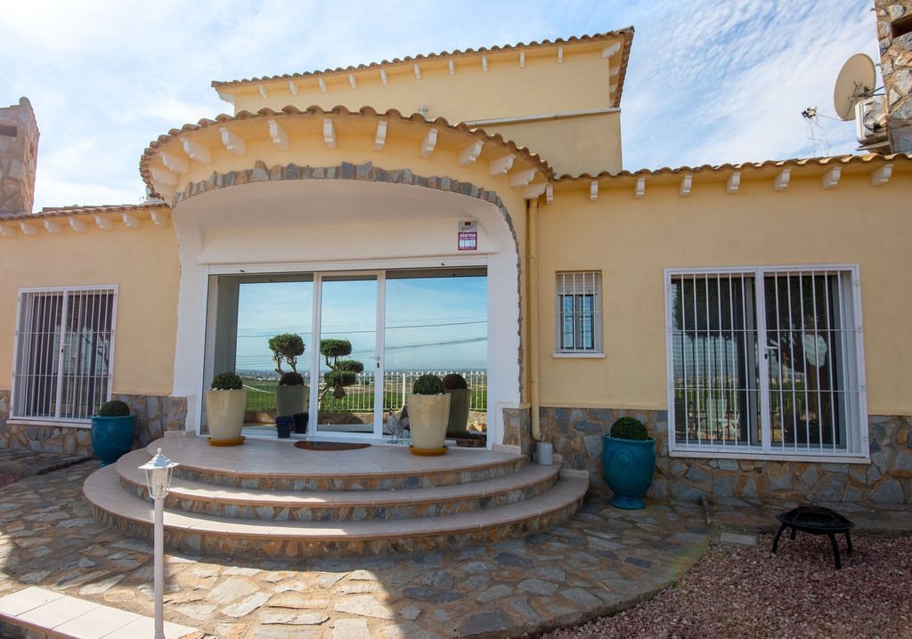 Villa Algorfa, Alicante, Spānijā 4 istabas, 490 m2 Nr. 145322