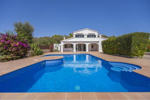 Villa in Es Castell, Menorca, Spain 5 bedrooms, 207 sq.m. No. 195353