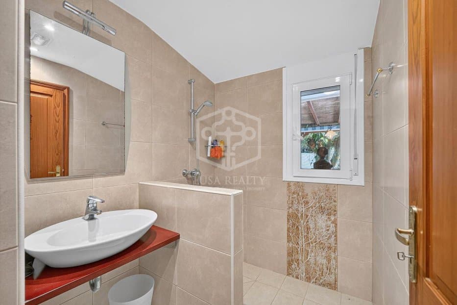 Huvila San Cristobal de La Laguna, Tenerife, Espanja 3 makuuhuonetta, 724 m2 No. 195357