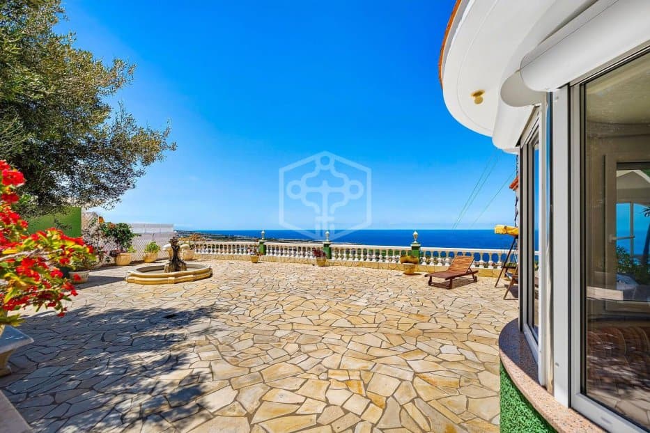 Huvila San Cristobal de La Laguna, Tenerife, Espanja 3 makuuhuonetta, 724 m2 No. 195357