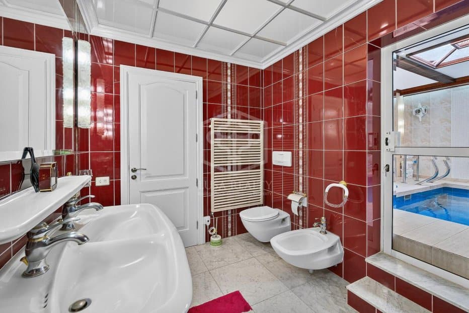 Huvila San Cristobal de La Laguna, Tenerife, Espanja 3 makuuhuonetta, 724 m2 No. 195357