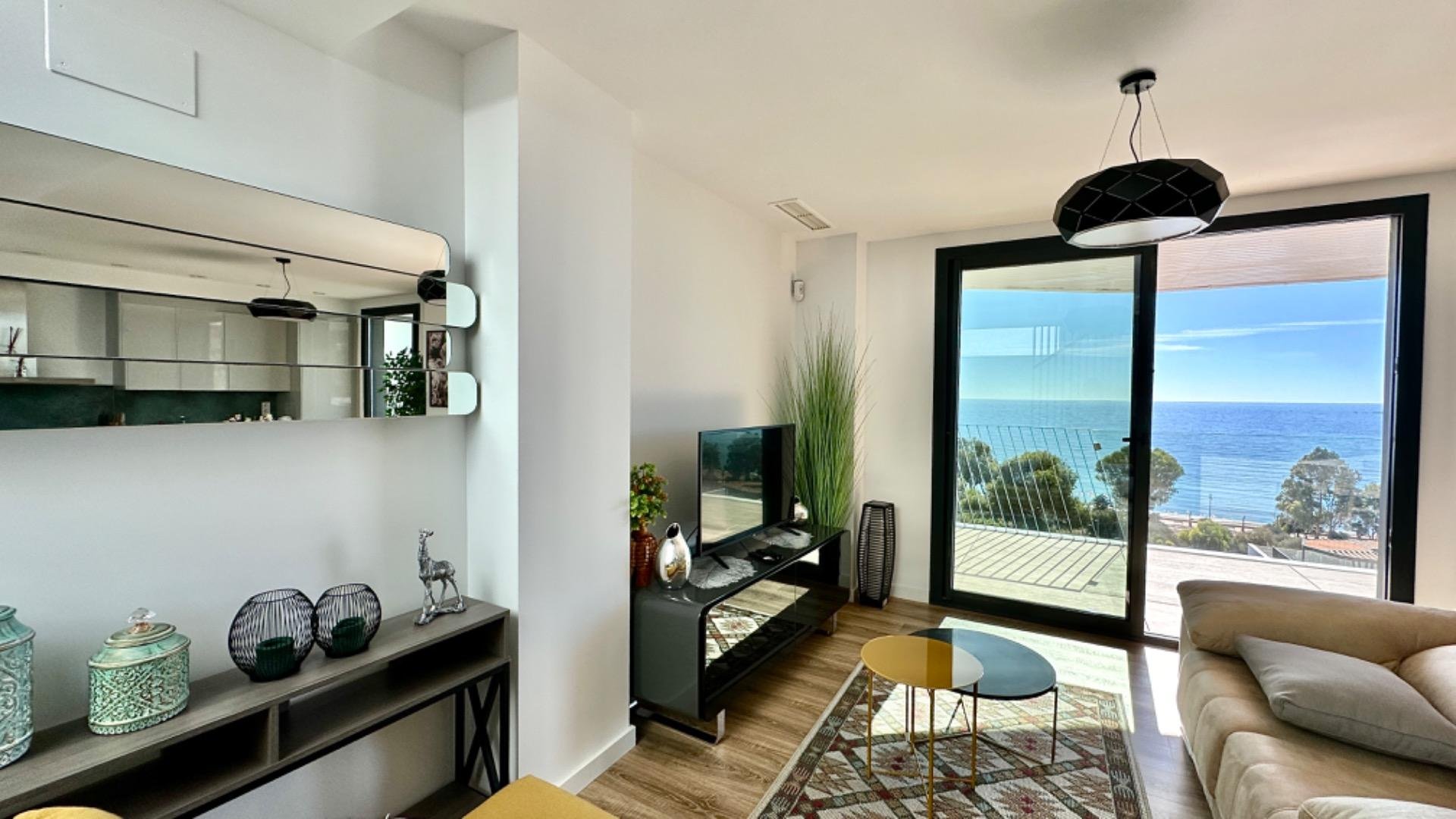 Takvåning i Villajoyosa, Alicante, Spanien 3 sovrum, 155 kvm. Nr. 165133