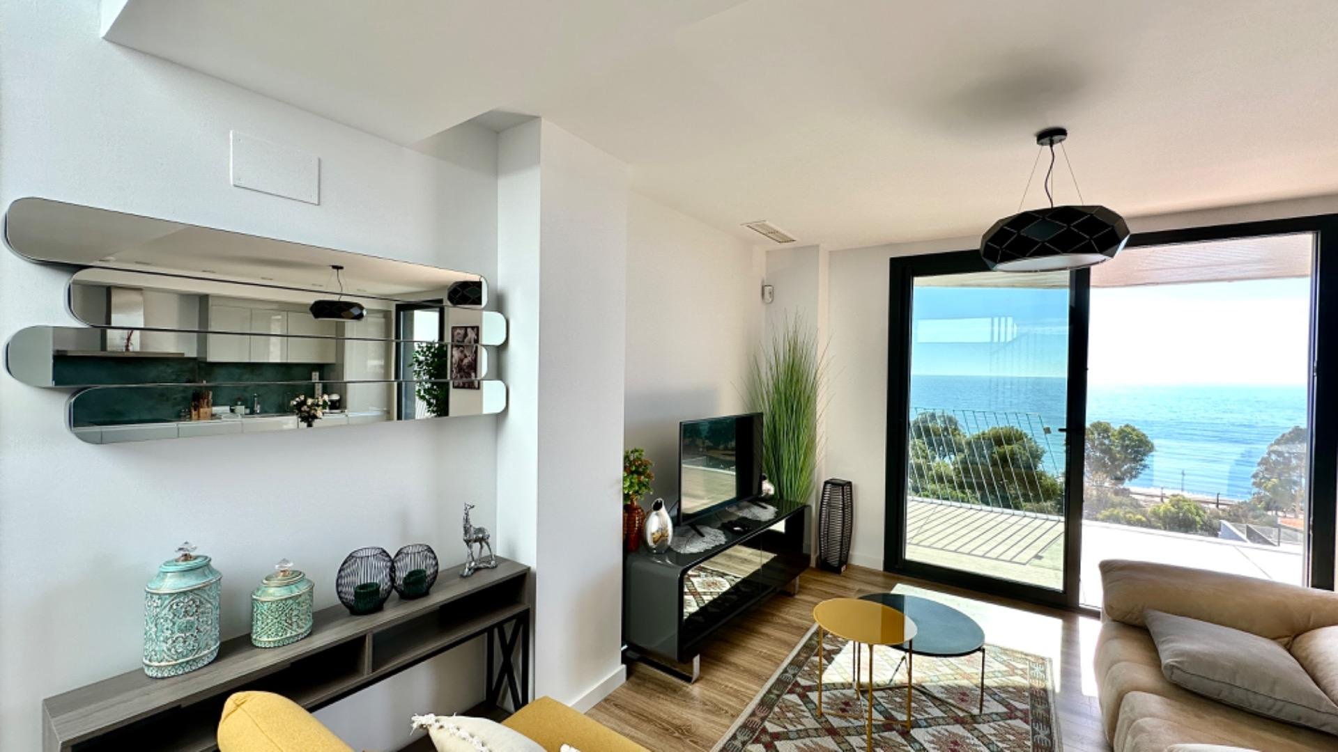Takvåning i Villajoyosa, Alicante, Spanien 3 sovrum, 155 kvm. Nr. 165133