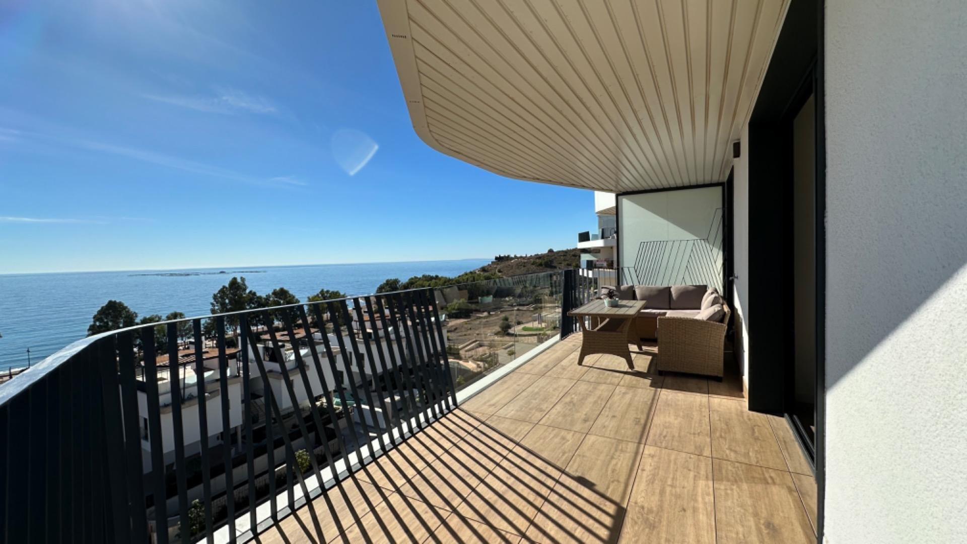 Takvåning i Villajoyosa, Alicante, Spanien 3 sovrum, 155 kvm. Nr. 165133