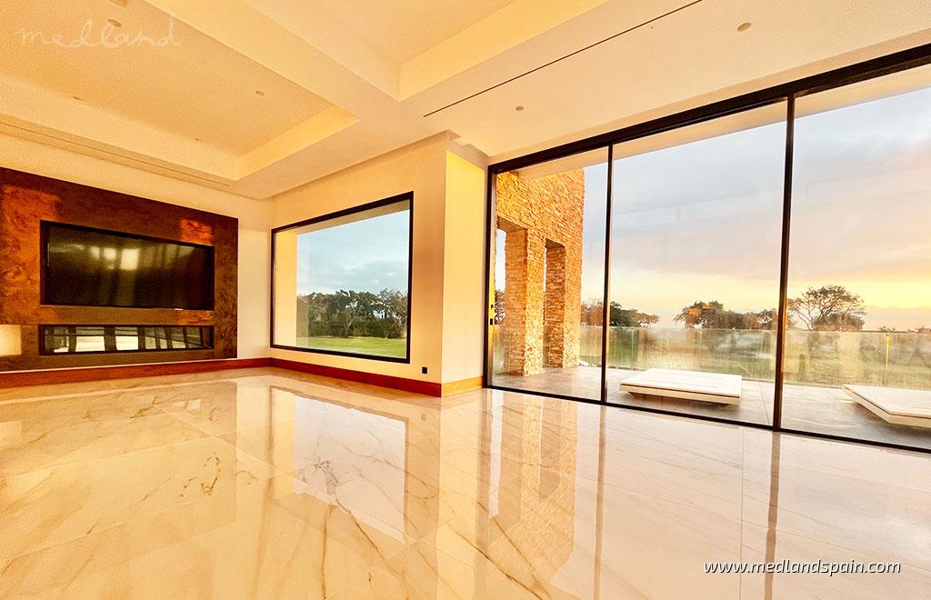Villa San Roque, Cadiz, Spānijā 6 istabas, 1220 m2 Nr. 69670