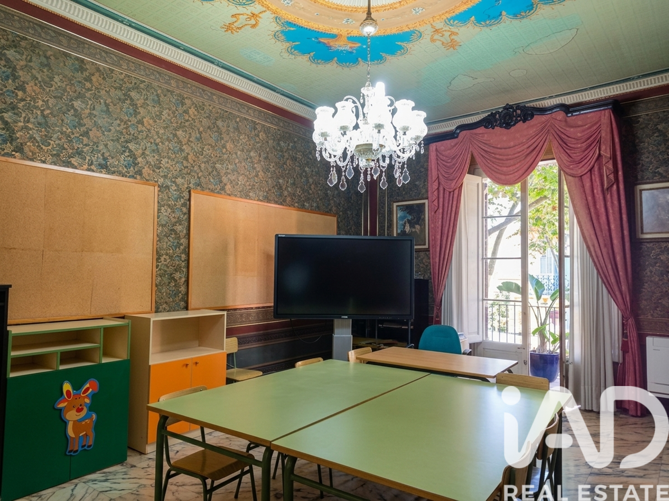 Komerciāls īpašums Vilanova i la Geltru, Barcelona, Spānijā 610 m2 Nr. 172117
