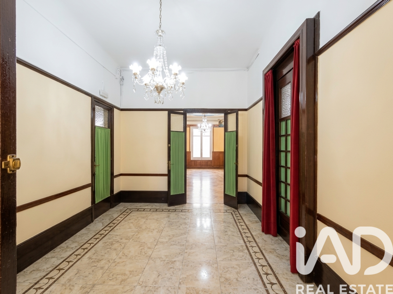 Komerciāls īpašums Vilanova i la Geltru, Barcelona, Spānijā 610 m2 Nr. 172117