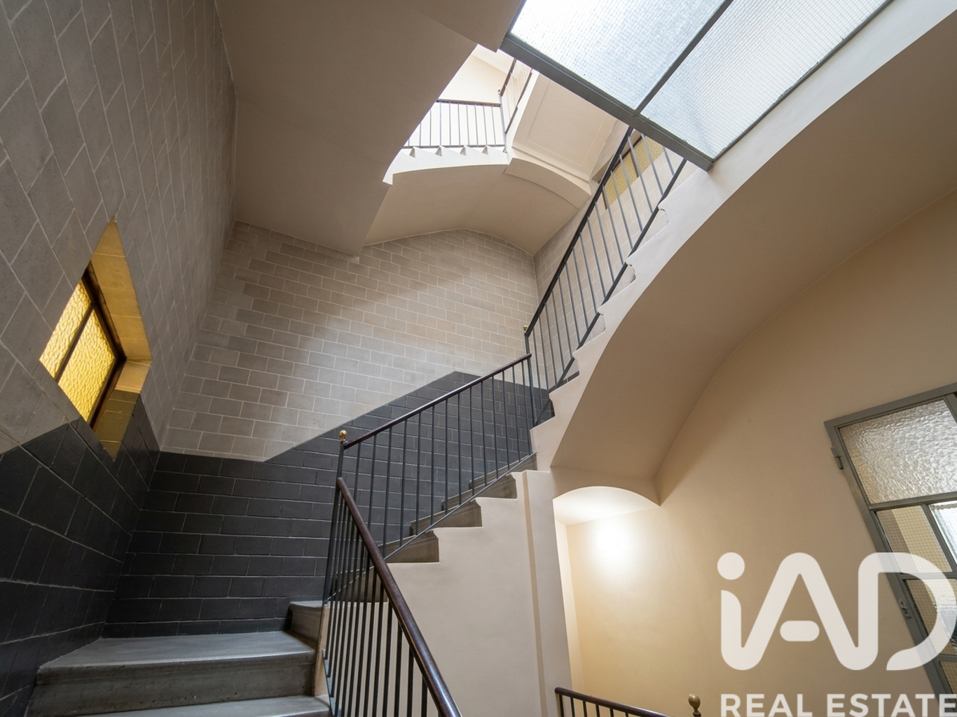 Komerciāls īpašums Vilanova i la Geltru, Barcelona, Spānijā 610 m2 Nr. 172117