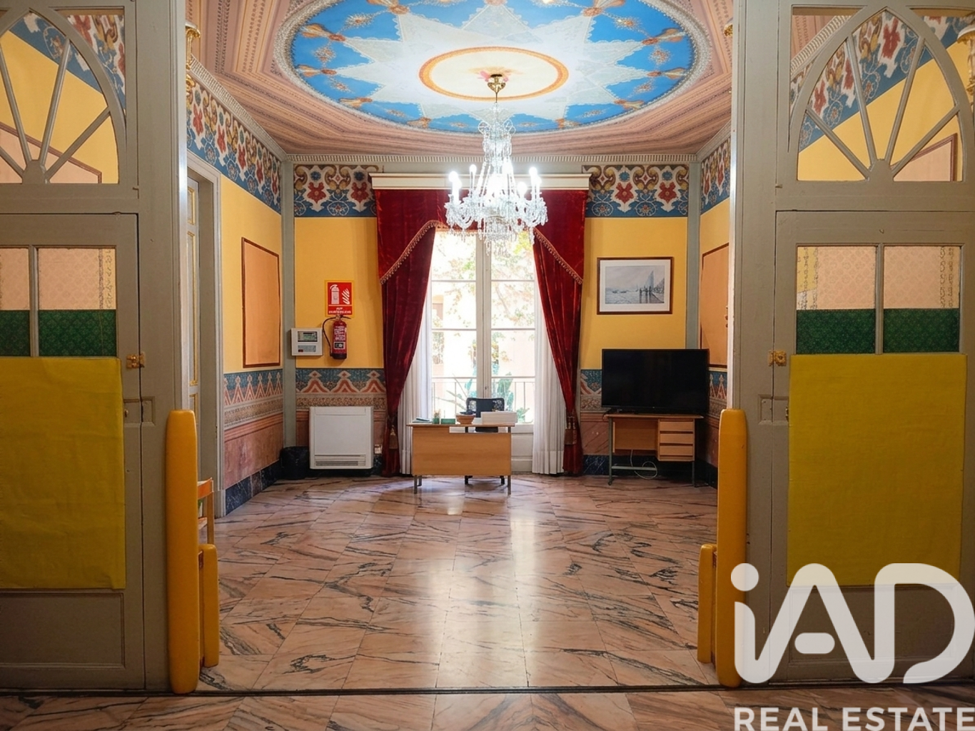 Komerciāls īpašums Vilanova i la Geltru, Barcelona, Spānijā 610 m2 Nr. 172117