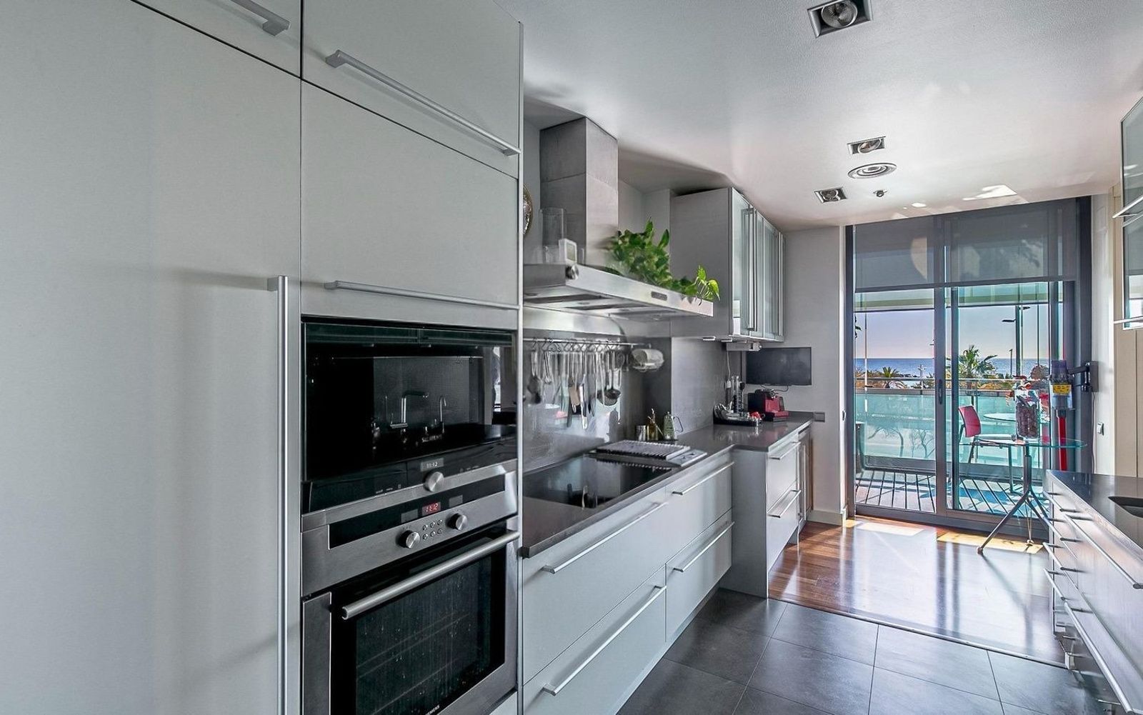 Appartamento a Barcelona, Spagna 3 camere da letto, 170 mq. N° 177348