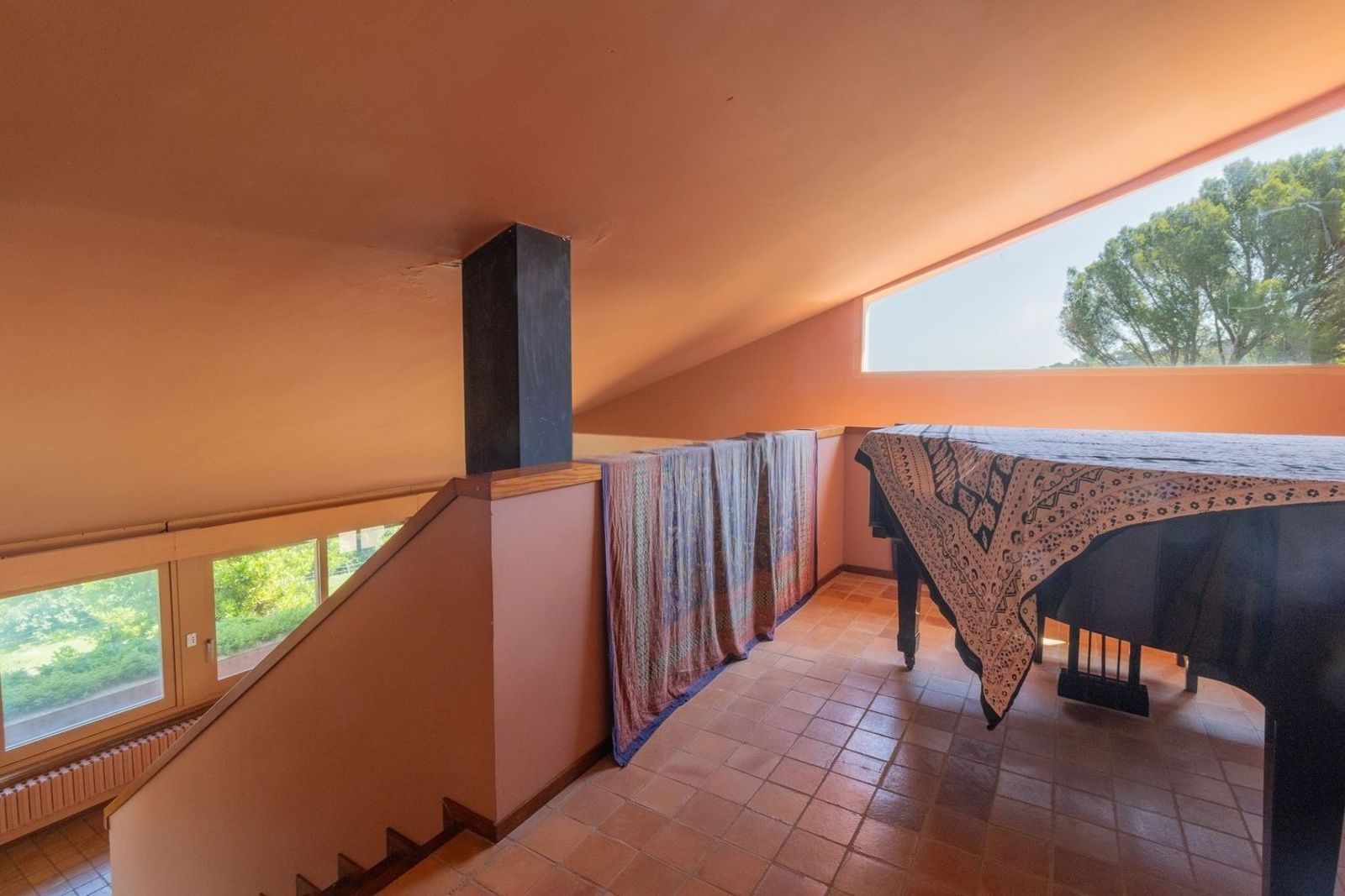 Casa a Begur, Girona, Spagna 6 camere da letto, 1032 mq. N° 177346