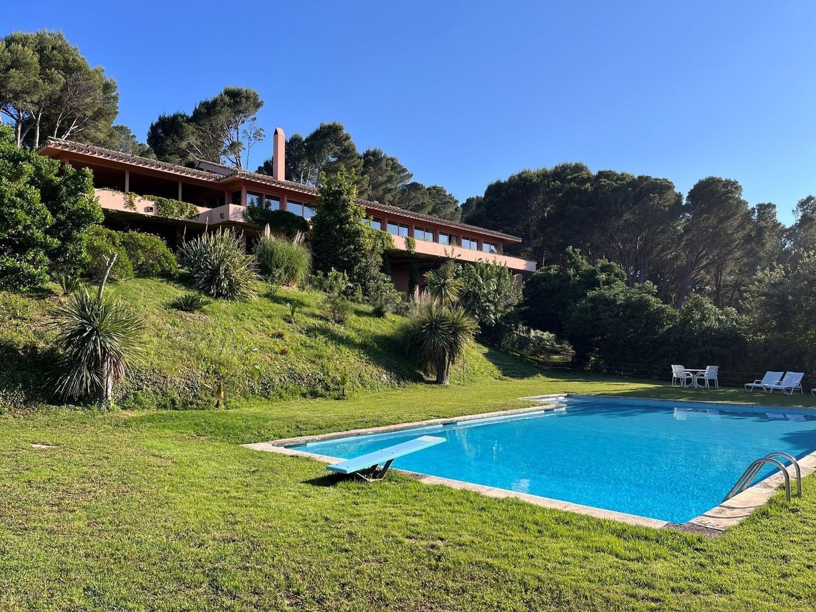 Casa a Begur, Girona, Spagna 6 camere da letto, 1032 mq. N° 177346