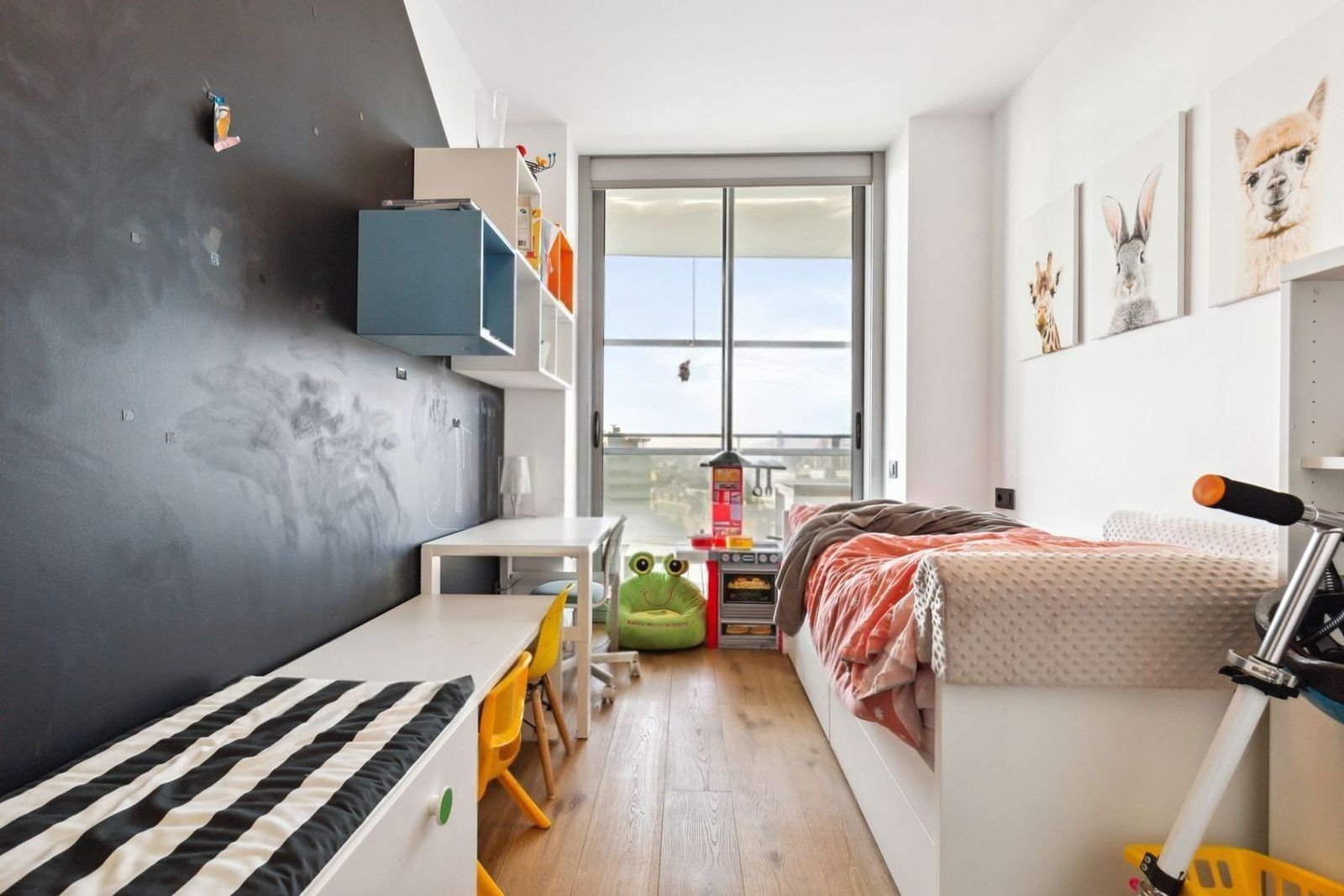 Dzīvoklis Barcelona, Spānijā 3 istabas, 100 m2 Nr. 177350