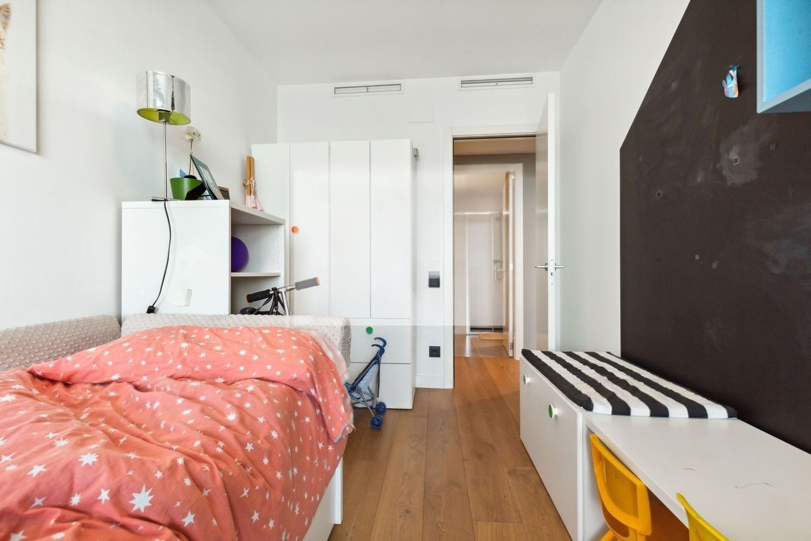 Dzīvoklis Barcelona, Spānijā 3 istabas, 100 m2 Nr. 177350
