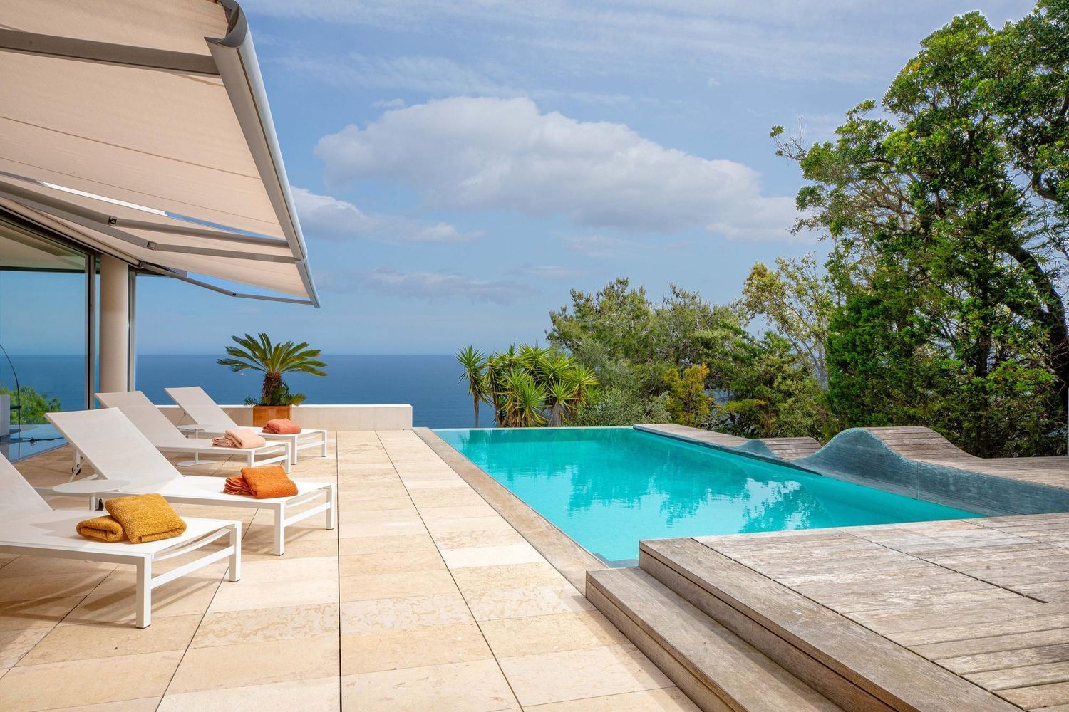 Casa a Begur, Girona, Spagna 5 camere da letto, 428 mq. N° 177345