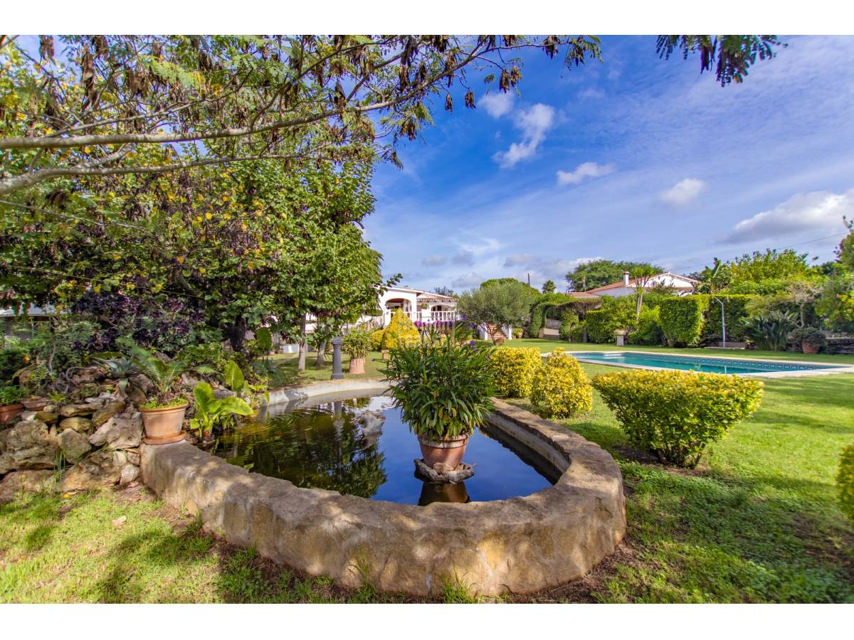 Villa in Alaior, Menorca, Spain 4 bedrooms, 273 sq.m. No. 110966