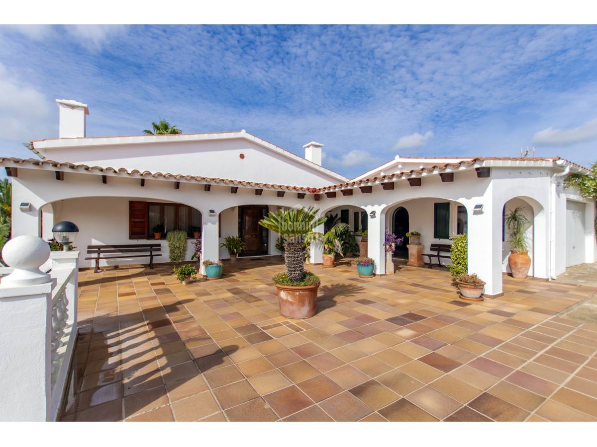Villa in Alaior, Menorca, Spain 4 bedrooms, 273 sq.m. No. 110966
