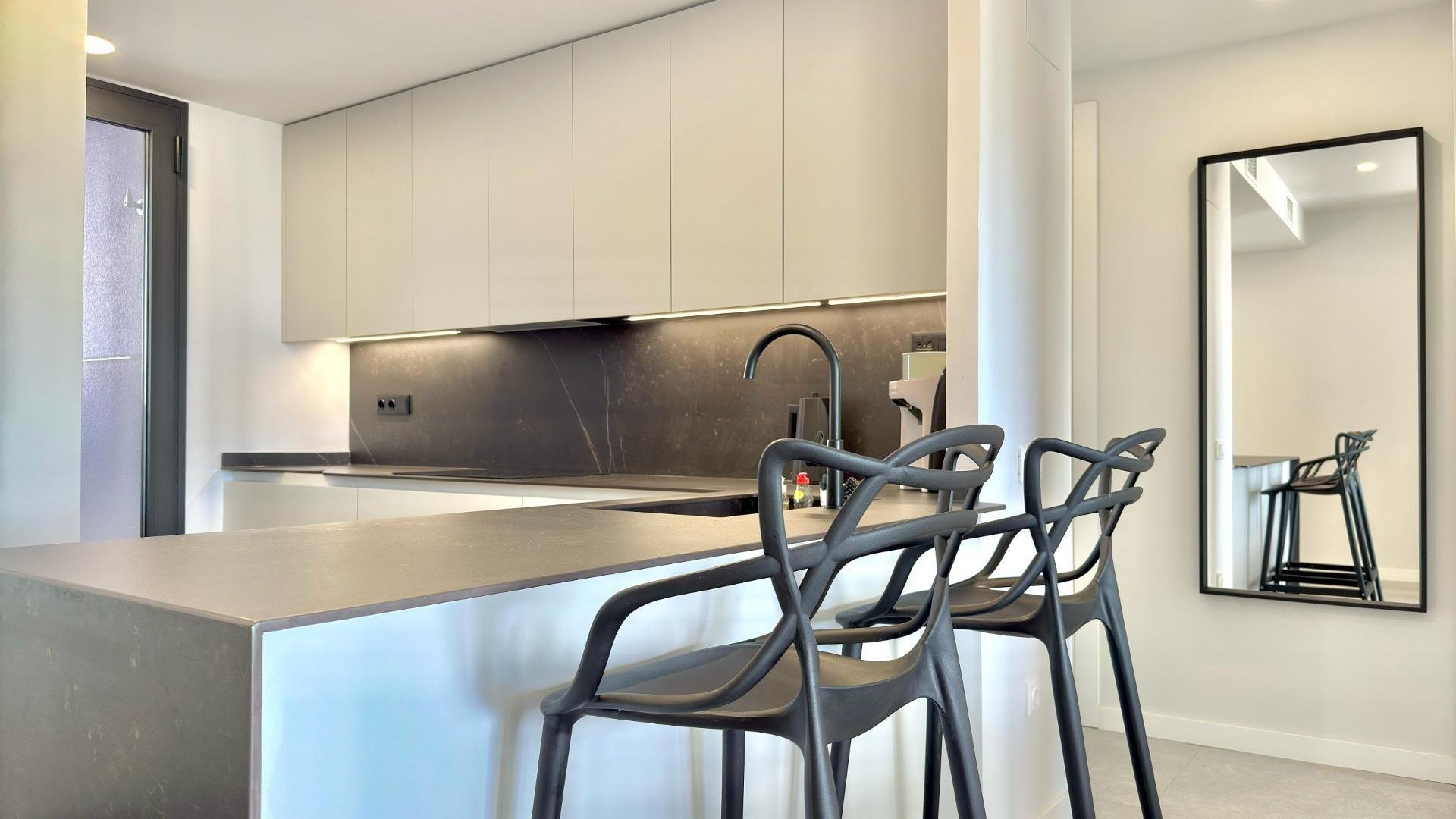 Apartment in Finestrat, Alicante, Spain 2 bedrooms, 130 sq.m. No. 168788