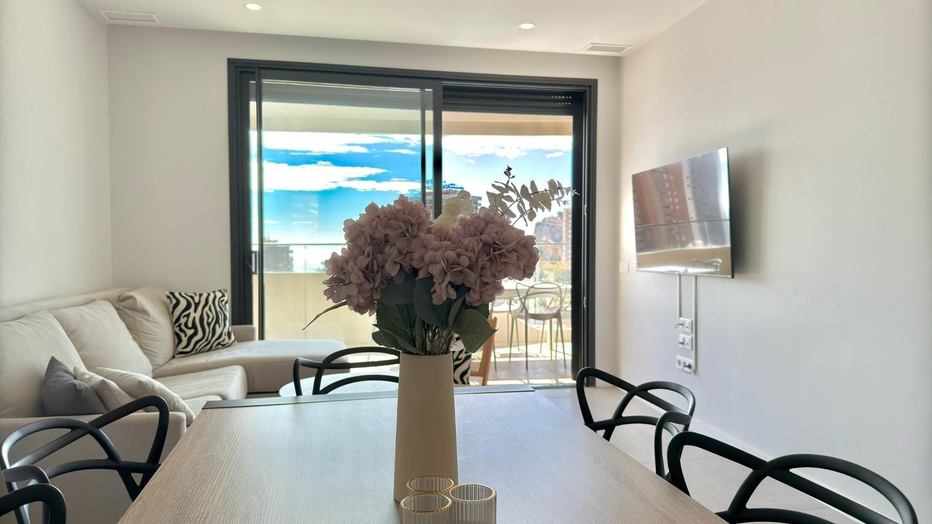 Apartment in Finestrat, Alicante, Spain 2 bedrooms, 130 sq.m. No. 168788