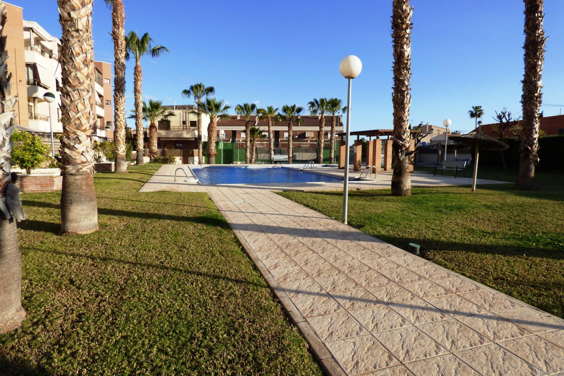 Apartamento en San Juan, Alicante, España 2 dormitorios, 144 m2 No. 168787