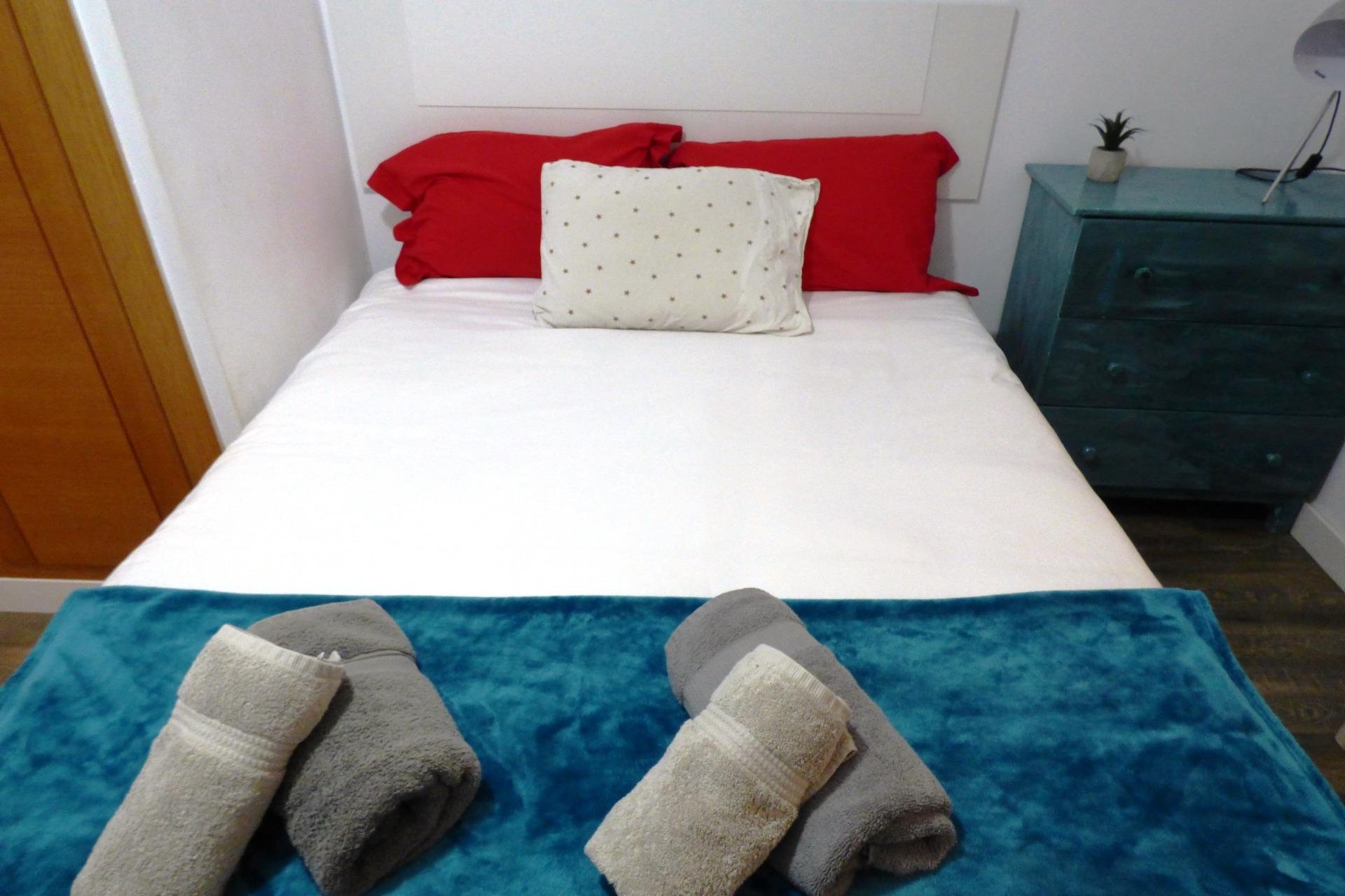 Apartamento en San Juan, Alicante, España 2 dormitorios, 144 m2 No. 168787