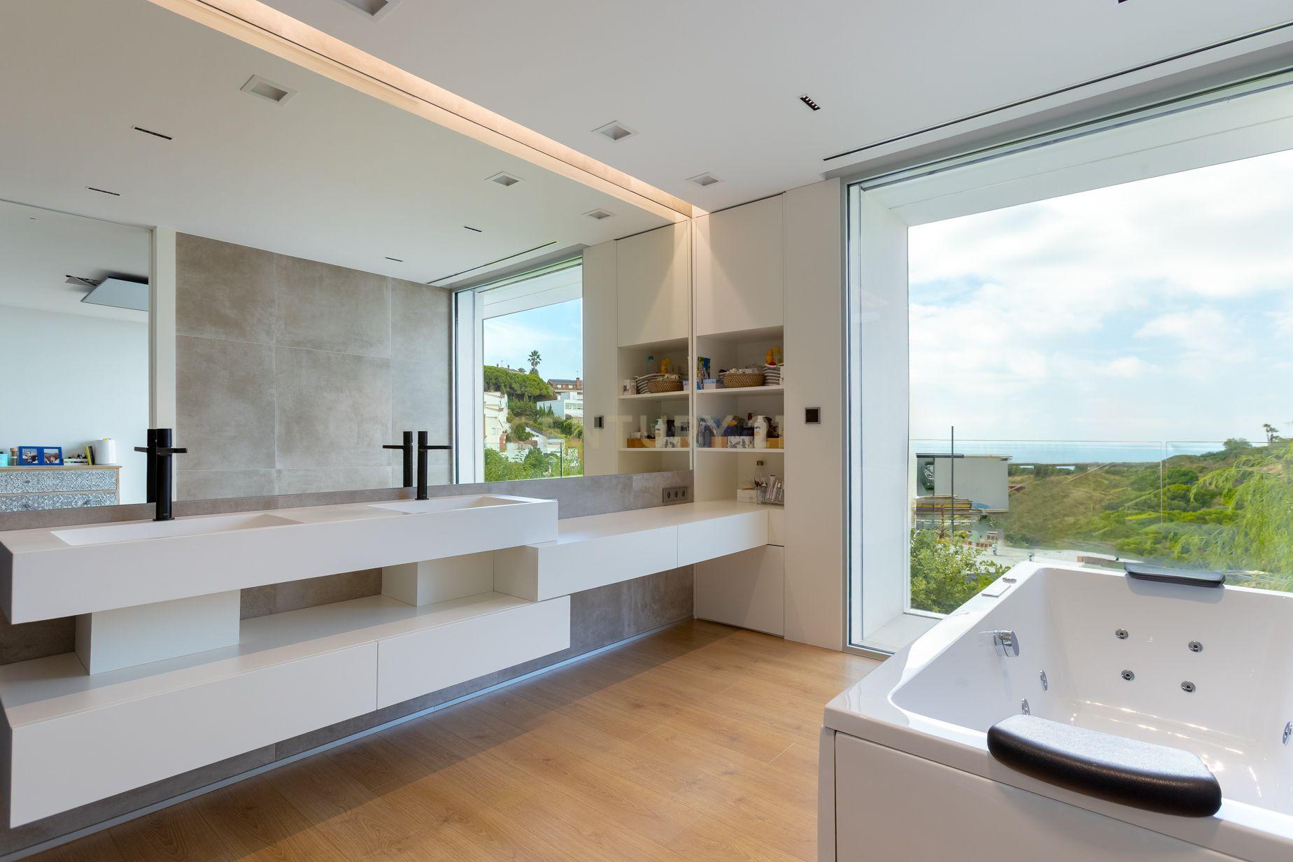 Apartament w Teia, Barcelona, Hiszpania 4 sypialnie, 494 mkw. nr 166921