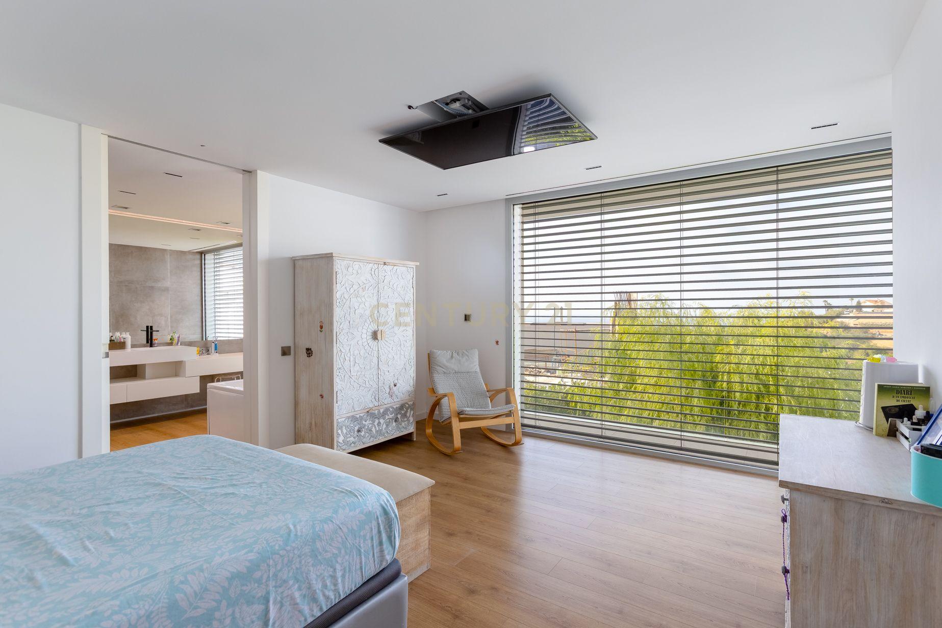 Apartament w Teia, Barcelona, Hiszpania 4 sypialnie, 494 mkw. nr 166921