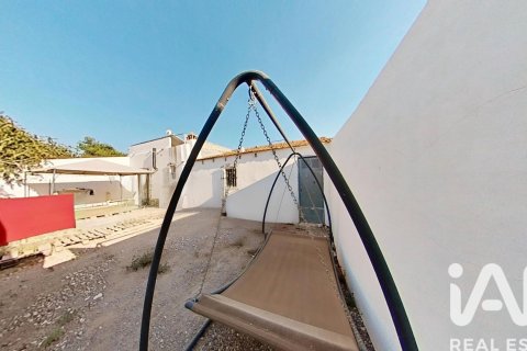 Townhouse in Elche, Alicante, Spain 2 bedrooms, 191 sq.m. No. 185175
