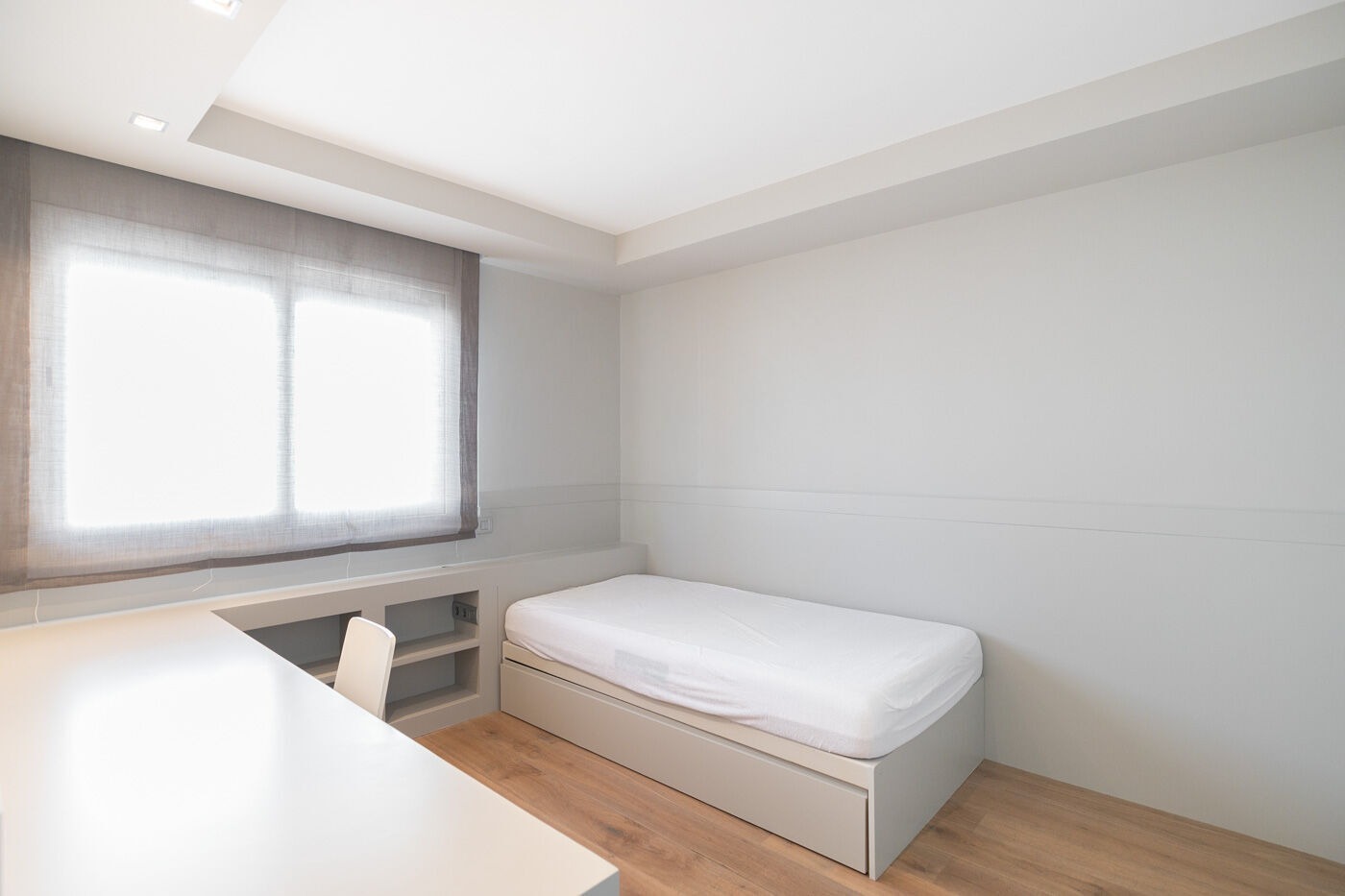 Apartment à Barcelona, Espagne 4 chambres,  No. 141031