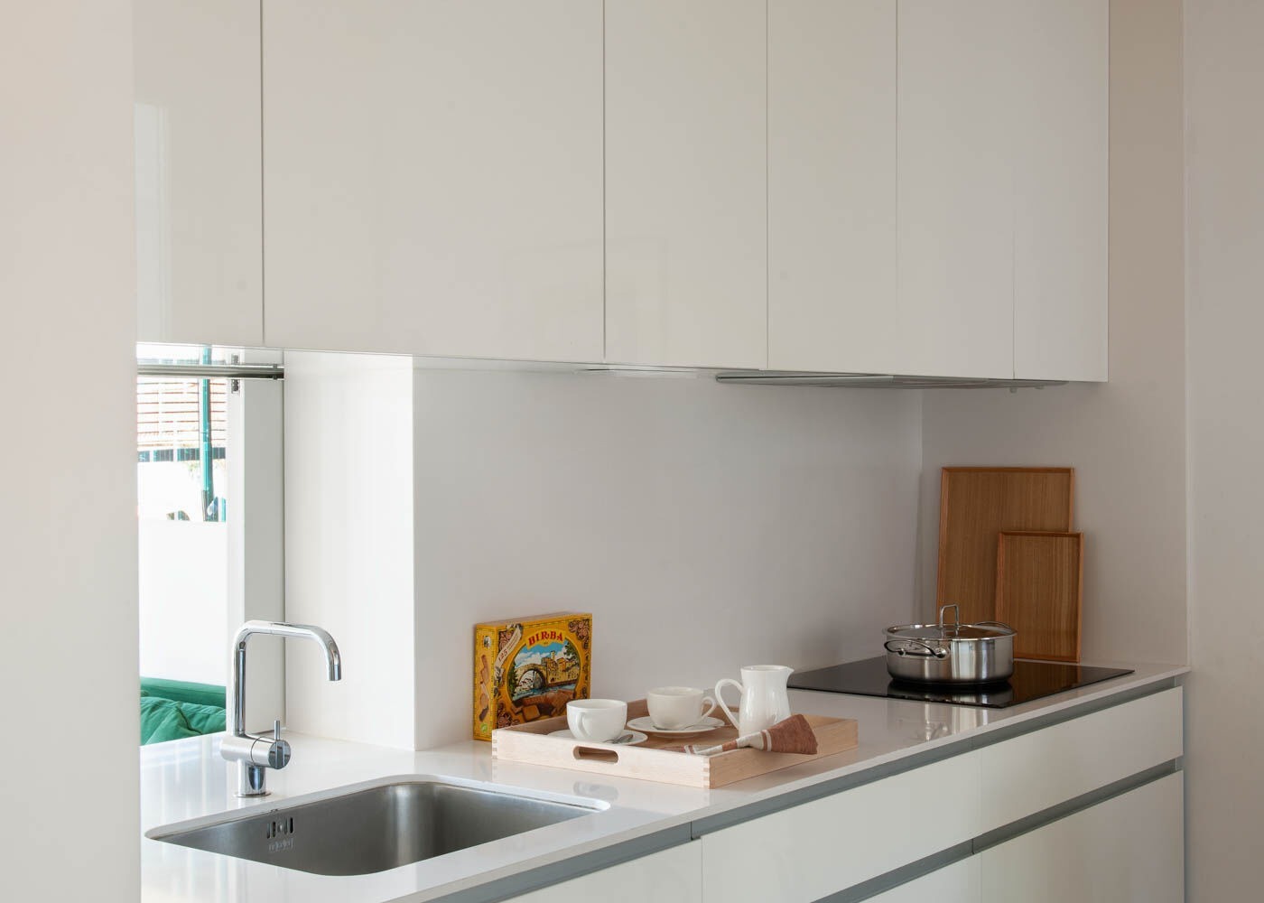 Apartment à Barcelona, Espagne 4 chambres,  No. 141030