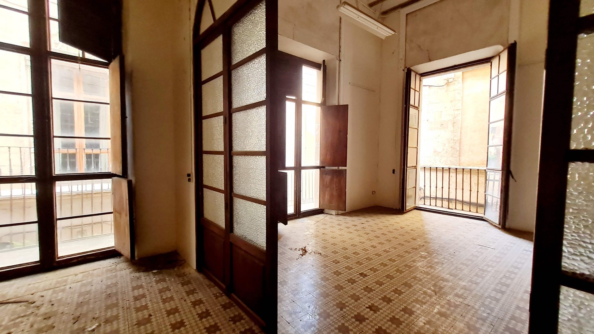 Commercial property in Palma de Majorca, Mallorca, Spain 979 sq.m. No. 67442