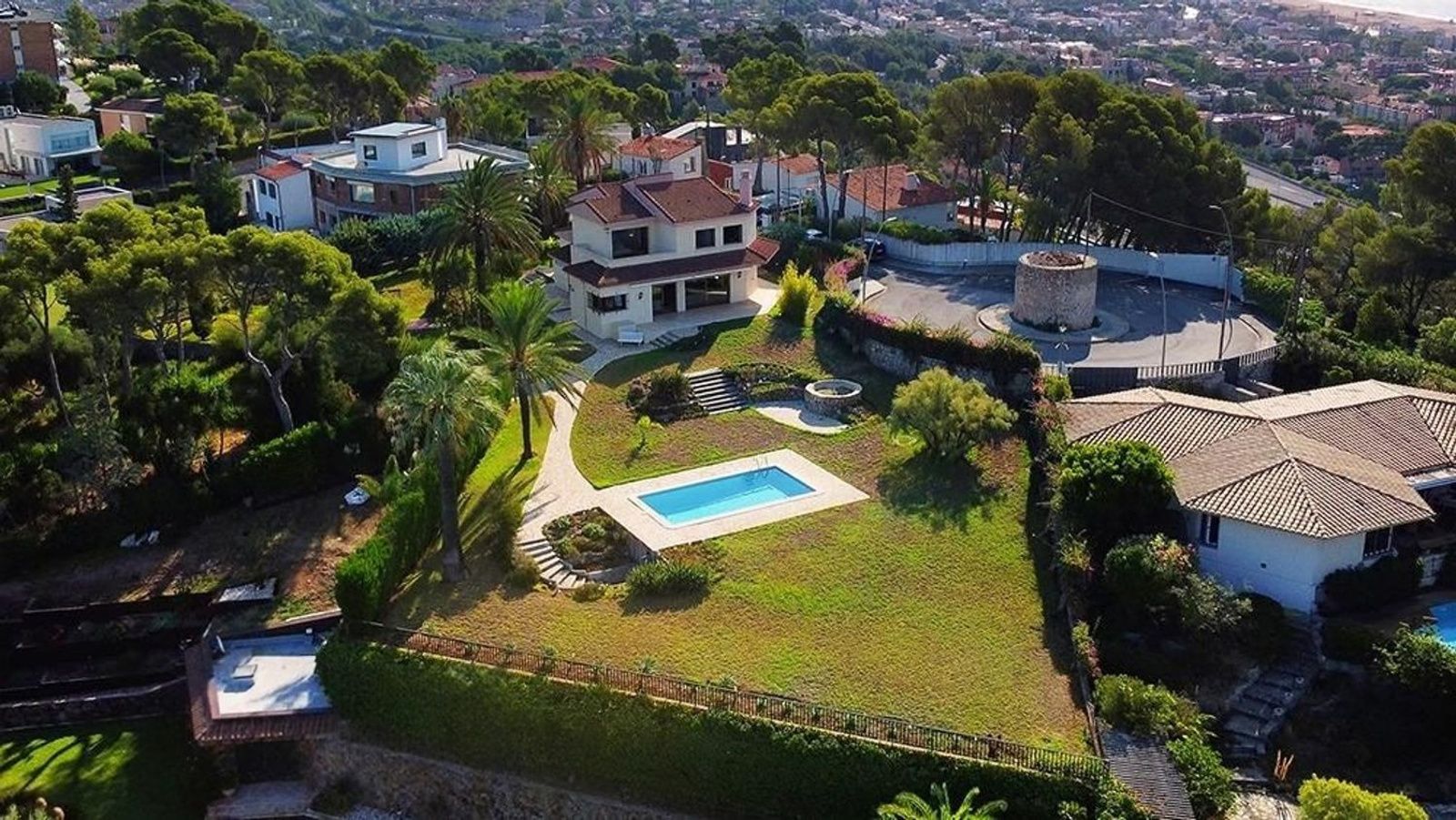 House à Castelldefels, Barcelona, Espagne 3 chambres, 286 m2 No. 167346