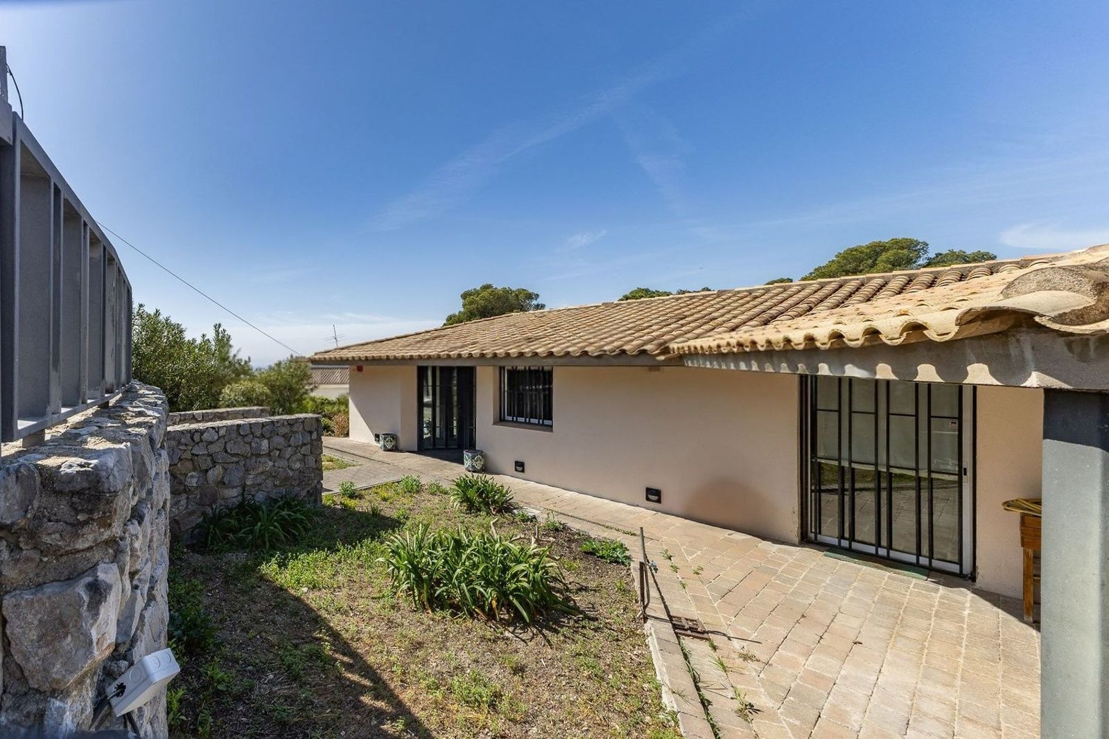 Talo Castelldefels, Barcelona, Espanja 4 makuuhuonetta, 351 m2 No. 167345