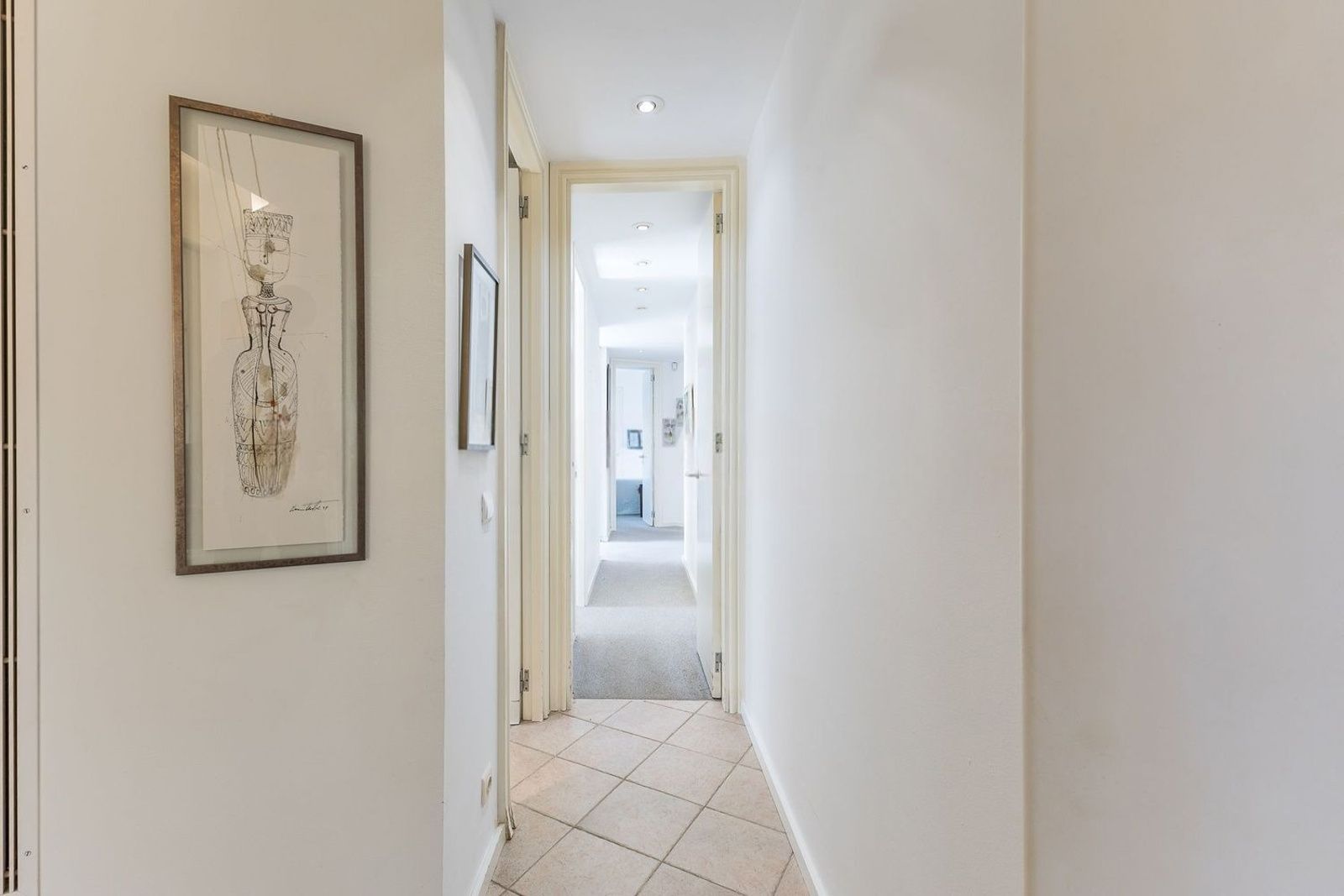 Talo Castelldefels, Barcelona, Espanja 4 makuuhuonetta, 351 m2 No. 167345