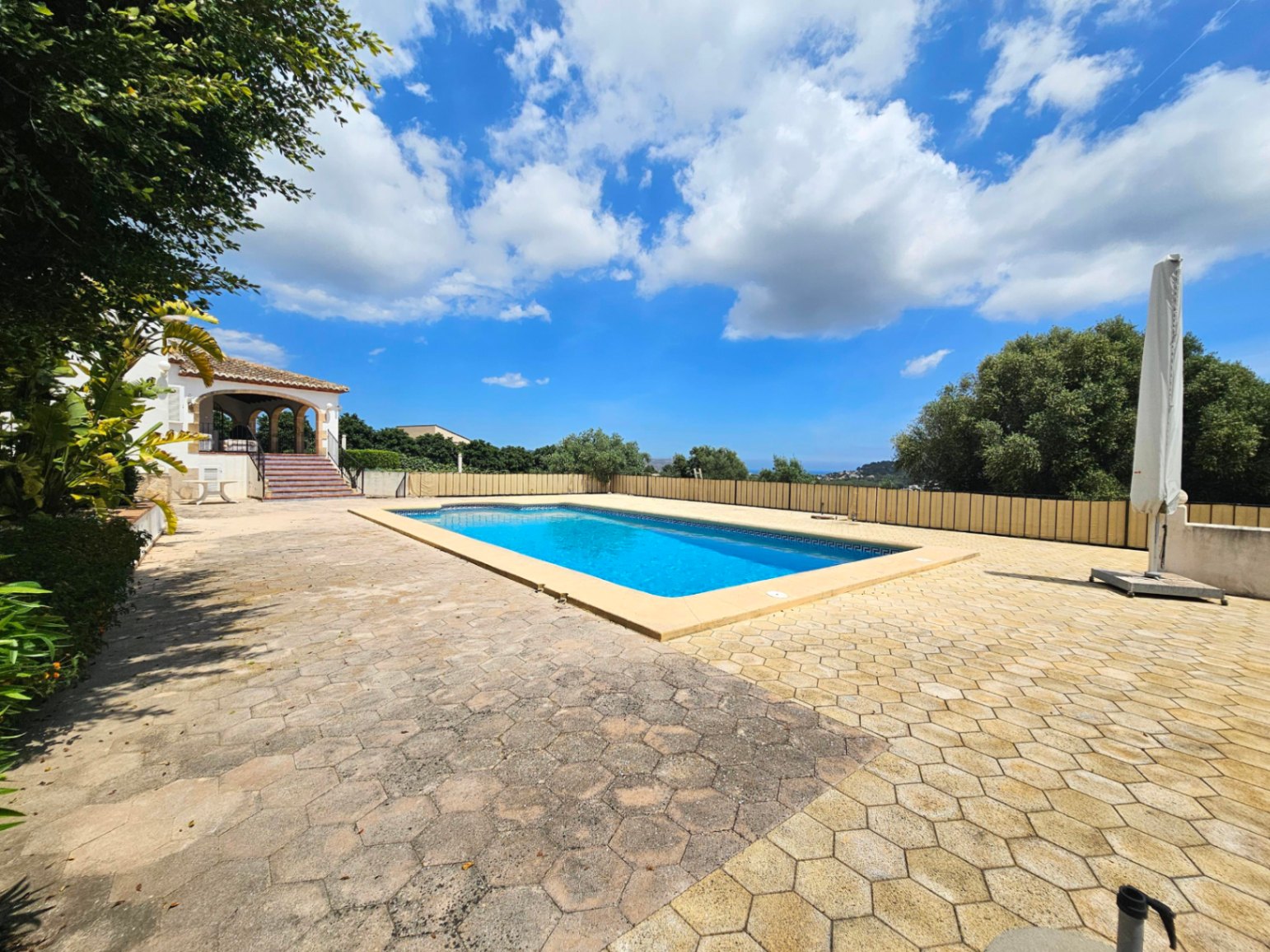 Villa in Javea, Alicante, Spain 6 bedrooms, 398 sq.m. No. 194891