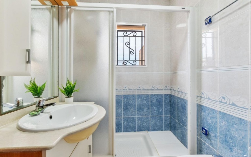 Kamienica w Alicante, Hiszpania 3 sypialnie, 73 mkw. nr 145451