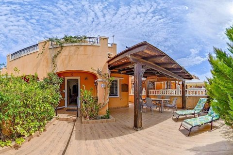 Radhus i Alicante, Spanien 3 sovrum, 73 kvm. Nr. 145451