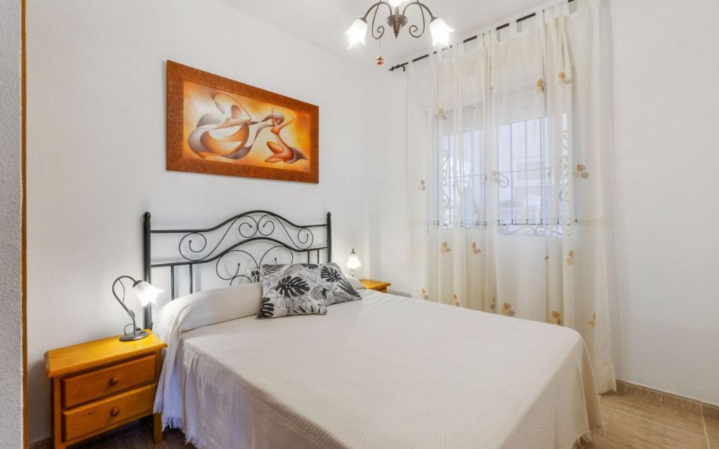 Kamienica w Alicante, Hiszpania 3 sypialnie, 73 mkw. nr 145451