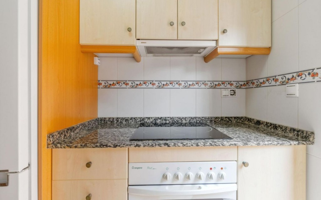 Kamienica w Alicante, Hiszpania 3 sypialnie, 73 mkw. nr 145451