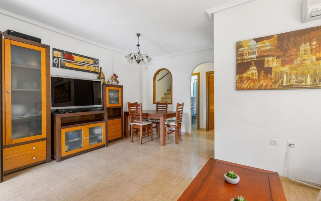 Kamienica w Alicante, Hiszpania 3 sypialnie, 73 mkw. nr 145451
