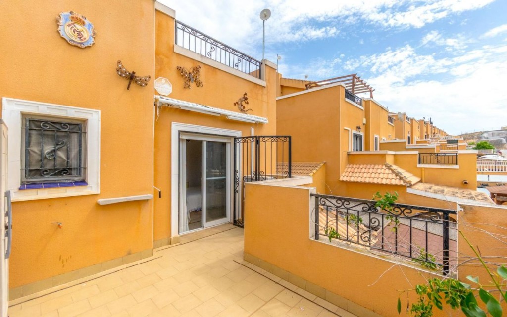 Kamienica w Alicante, Hiszpania 3 sypialnie, 73 mkw. nr 145451